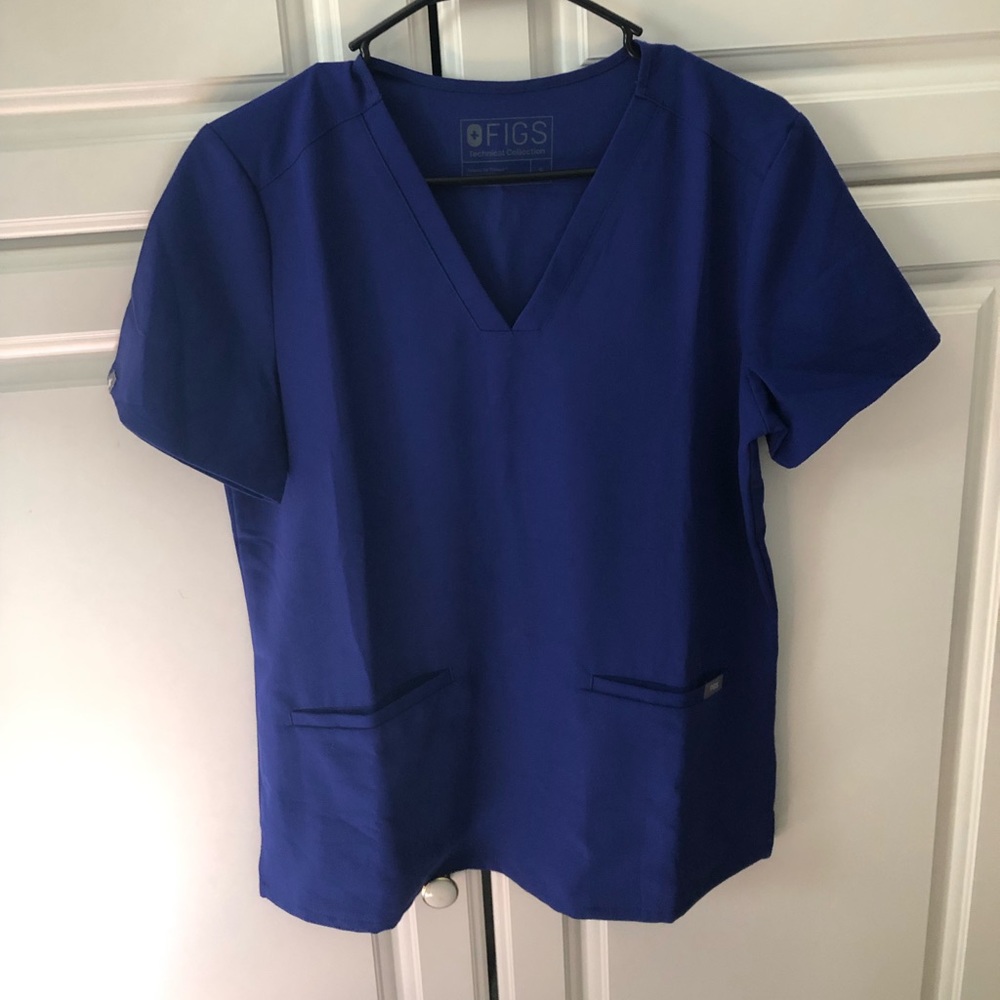 NWT Figs Top